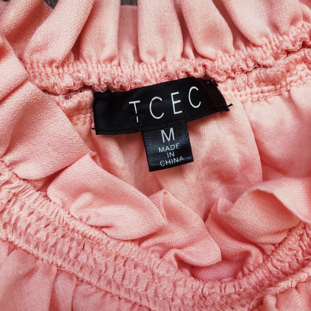 TCEC Off The Shoulder Ruffle Dress, M - Picture 4 of 4